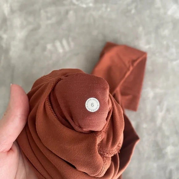 Lululemon Align leggings - Picture 2 of 3